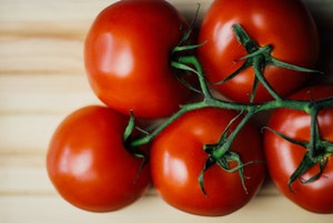 how to store tomatoes - countertop